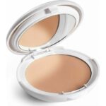 URIAGE Eau Thermal Water Cream Tinted Compact SPF30, Κρεμώδης Πούδρα με Χρώμα - 10gr